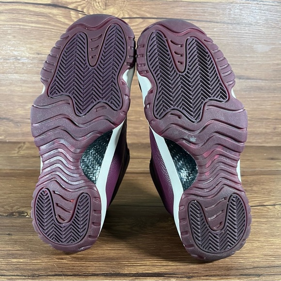 Nike Air Jordan Future Bordeaux Phantom Leather Sneakers Women’s Size 8.5 Shoes - Picture 7 of 11